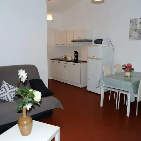 Holiday home Les Trilles *